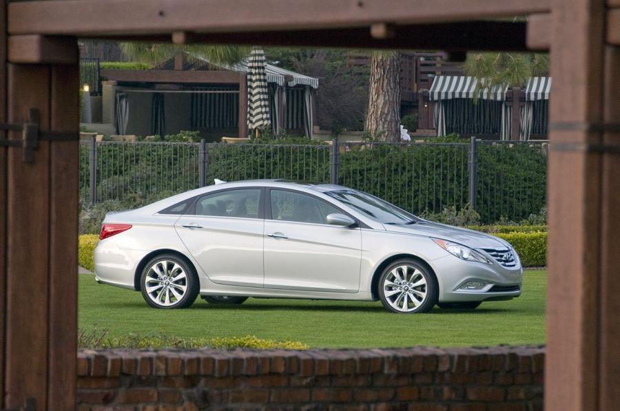  Hyundai Sonata 2011 года  (US) (фото 59 из 85)